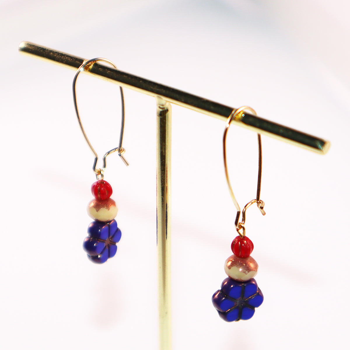 Blue Flower Beaded Earrings – Champagne and Red Beads