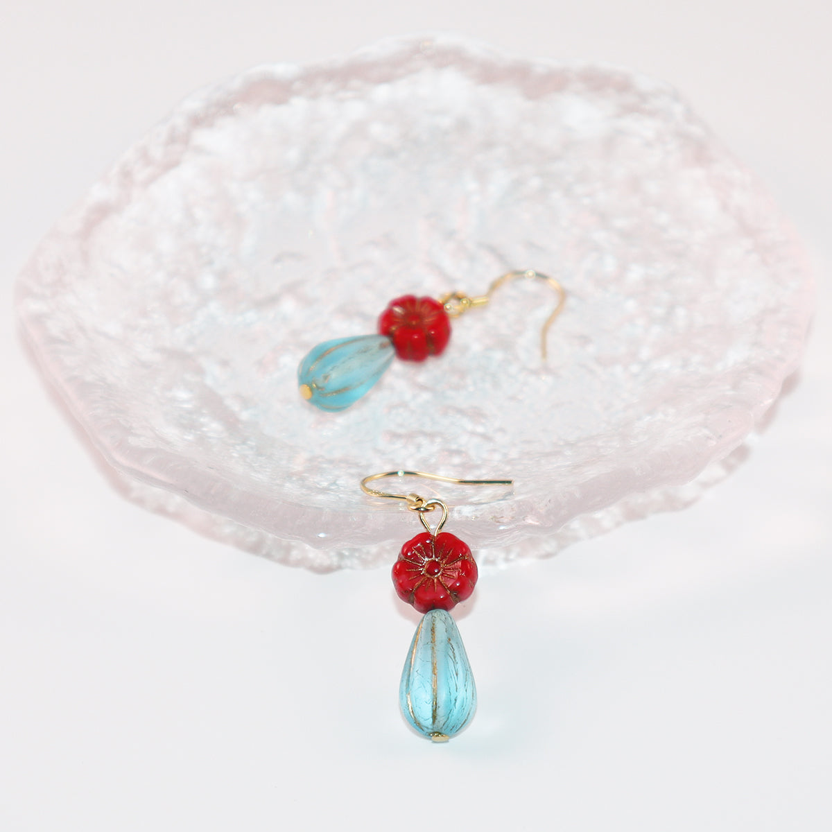 Red Floral Beaded Earrings – Red Flower with Blue Beads