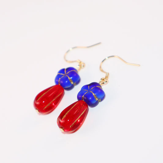 Royal Blue Flower Beaded Earrings – Royal Blue and Red Beads
