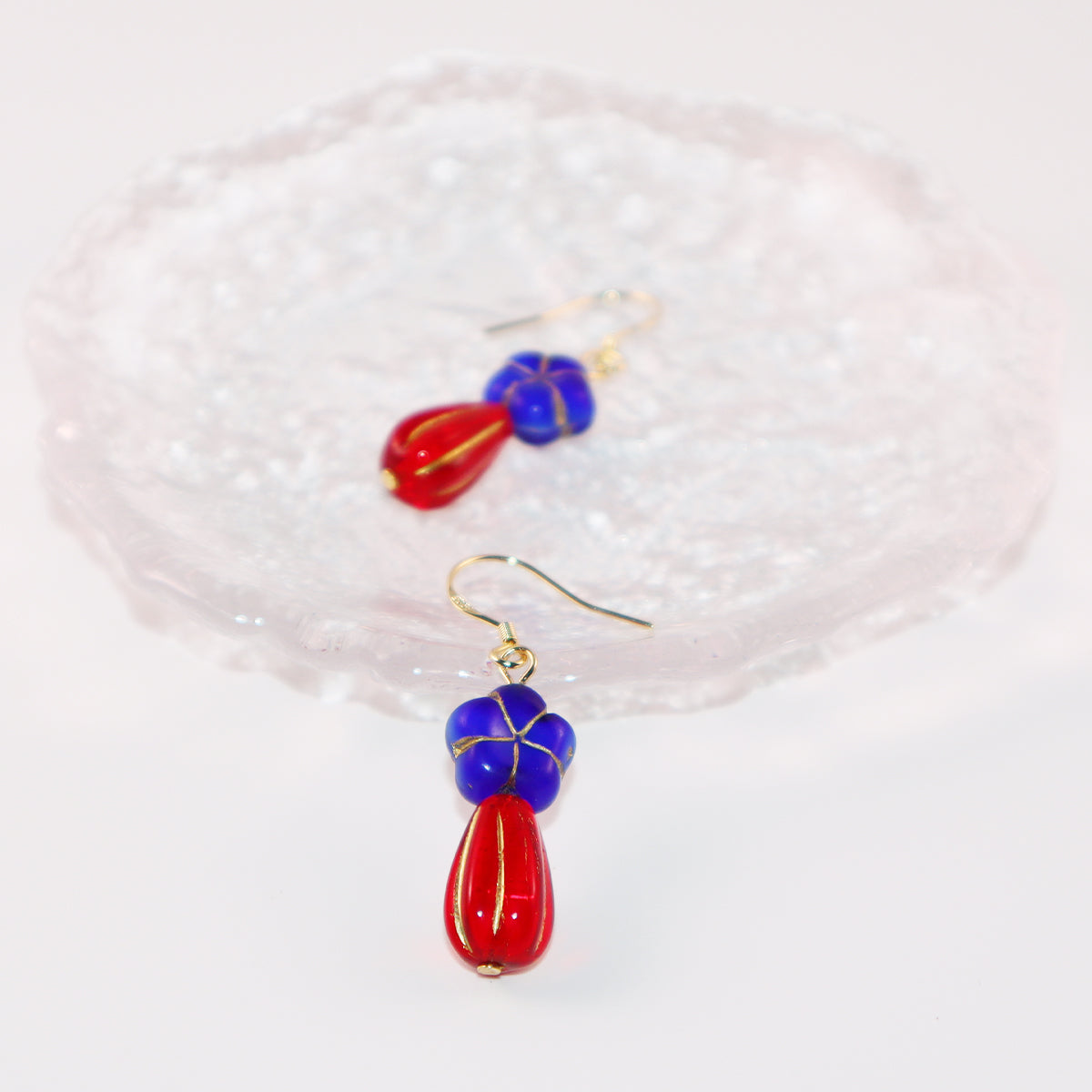 Royal Blue Flower Beaded Earrings – Royal Blue and Red Beads