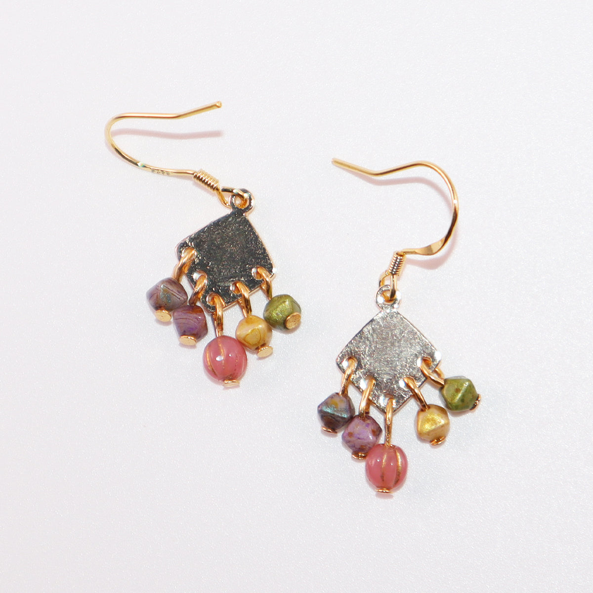 5-Bead Colorful Earrings – 5 Tiny Beads