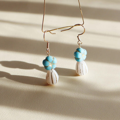 Blue Beaded Flower Earrings – Blue and White  Beads