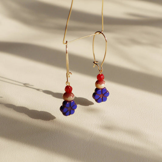 Blue Flower Beaded Earrings – Champagne and Red Beads