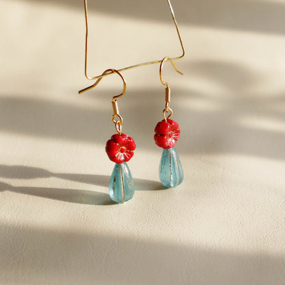 Red Floral Beaded Earrings – Red Flower with Blue Beads
