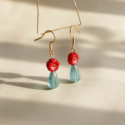 Red Floral Beaded Earrings – Red Flower with Blue Beads