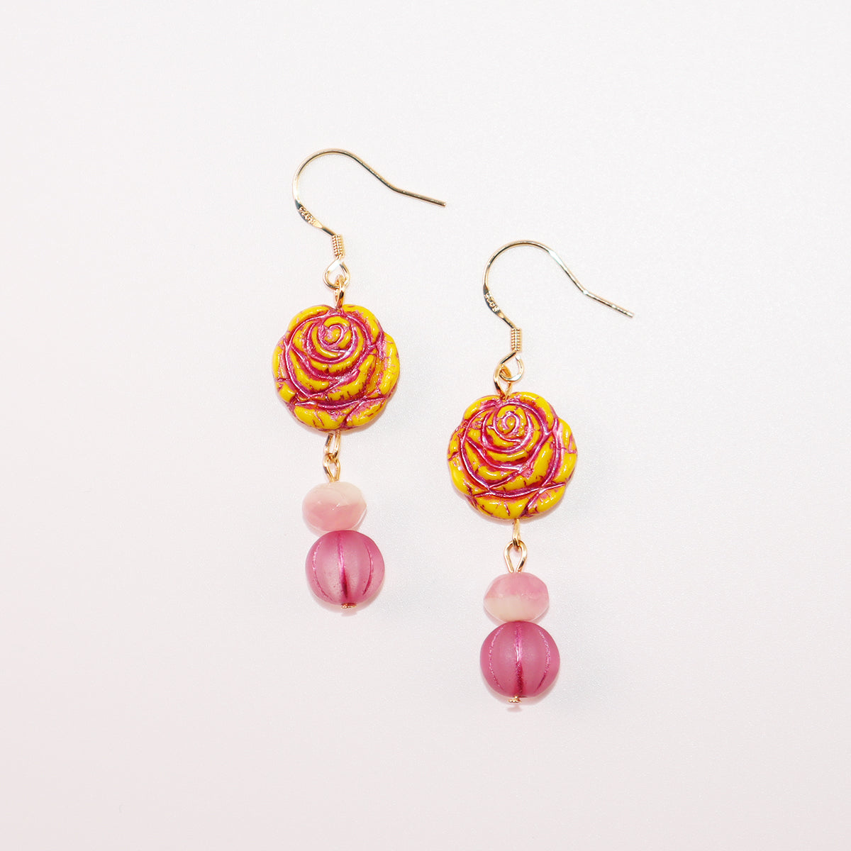 Yellow Rose Glass Bead Earrings – Yellow and Pink Beads