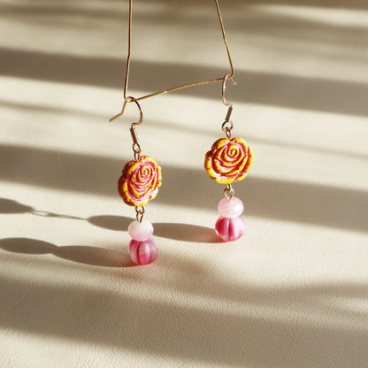 Yellow Rose Glass Bead Earrings – Yellow and Pink Beads